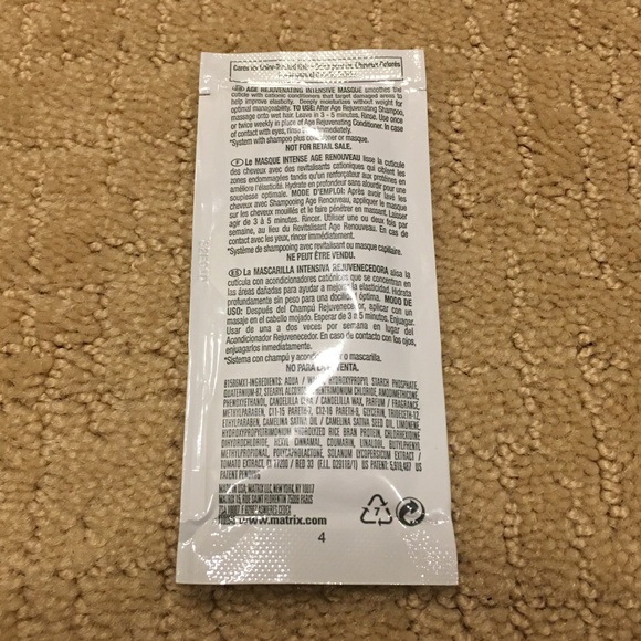 Shampoo Conditioner & Treatment Sample Set - Picture 9 of 14